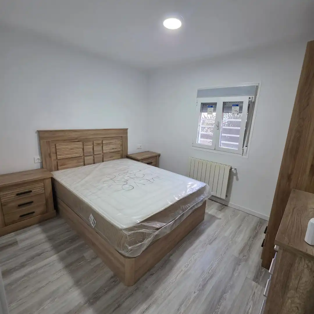 Bedroom of Flat for sale in Madrid  with Heating, Private garden and Furnished