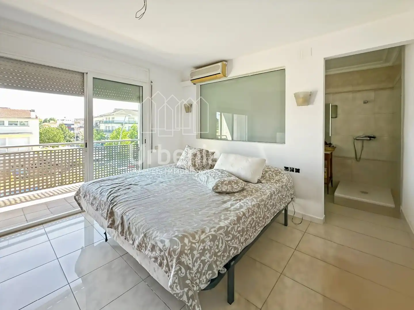 Dormitori de Casa o xalet en venda en La Roca del Vallès amb Aire condicionat, Calefacció i Piscina
