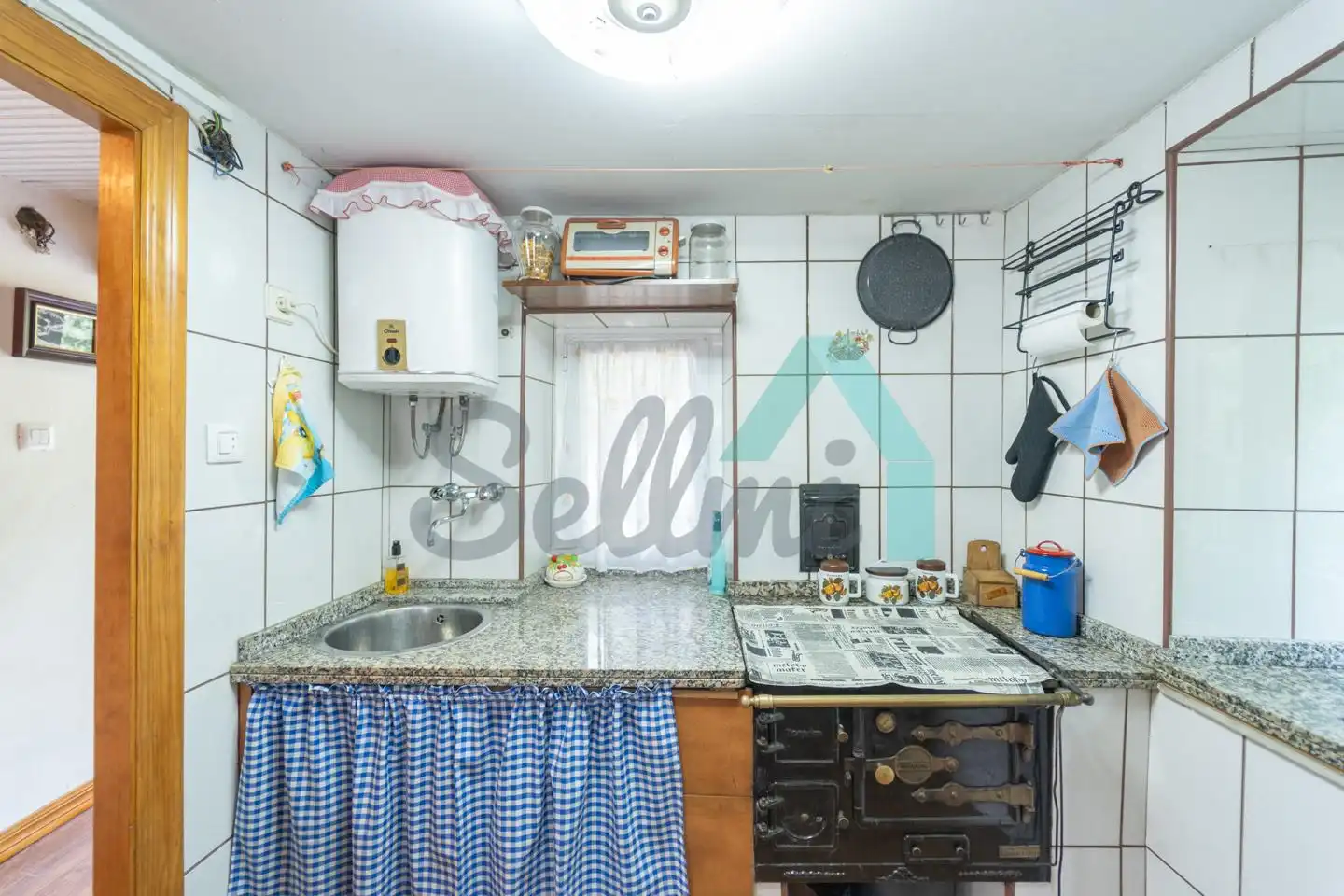 Kitchen of Houses for sale in Aller  with Heating, Private garden and Terrace