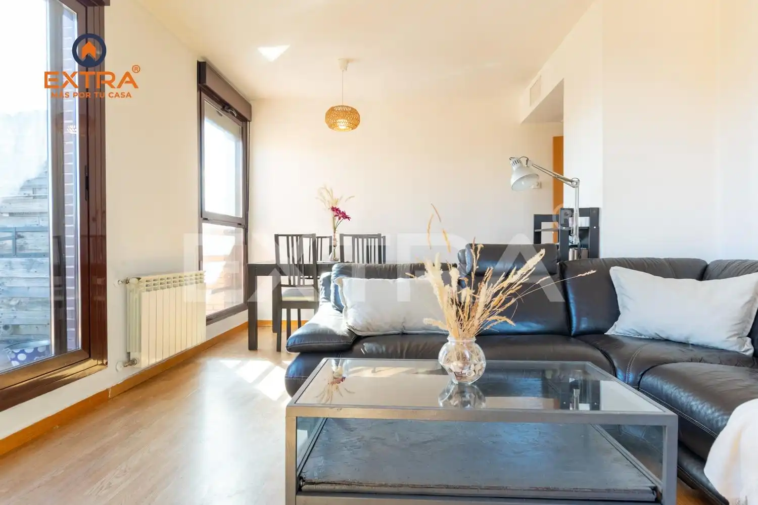 Sala de estar de Ático en venta en Las Rozas de Madrid con Calefacción, Jardín privado y Terraza