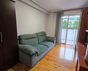 Bedroom of Flat to rent in Lasarte-Oria  with Heating, Terrace and Furnished