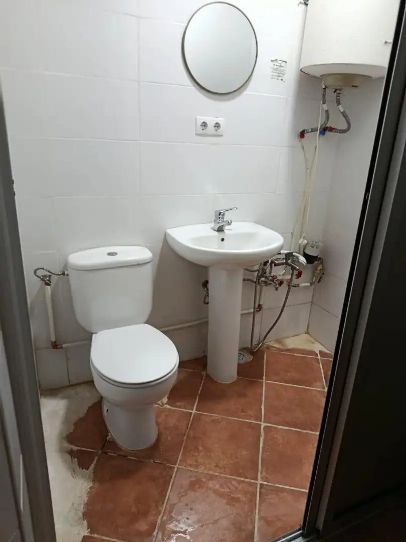 Badezimmer von Geschaftsraum zur Miete in L'Olivereta