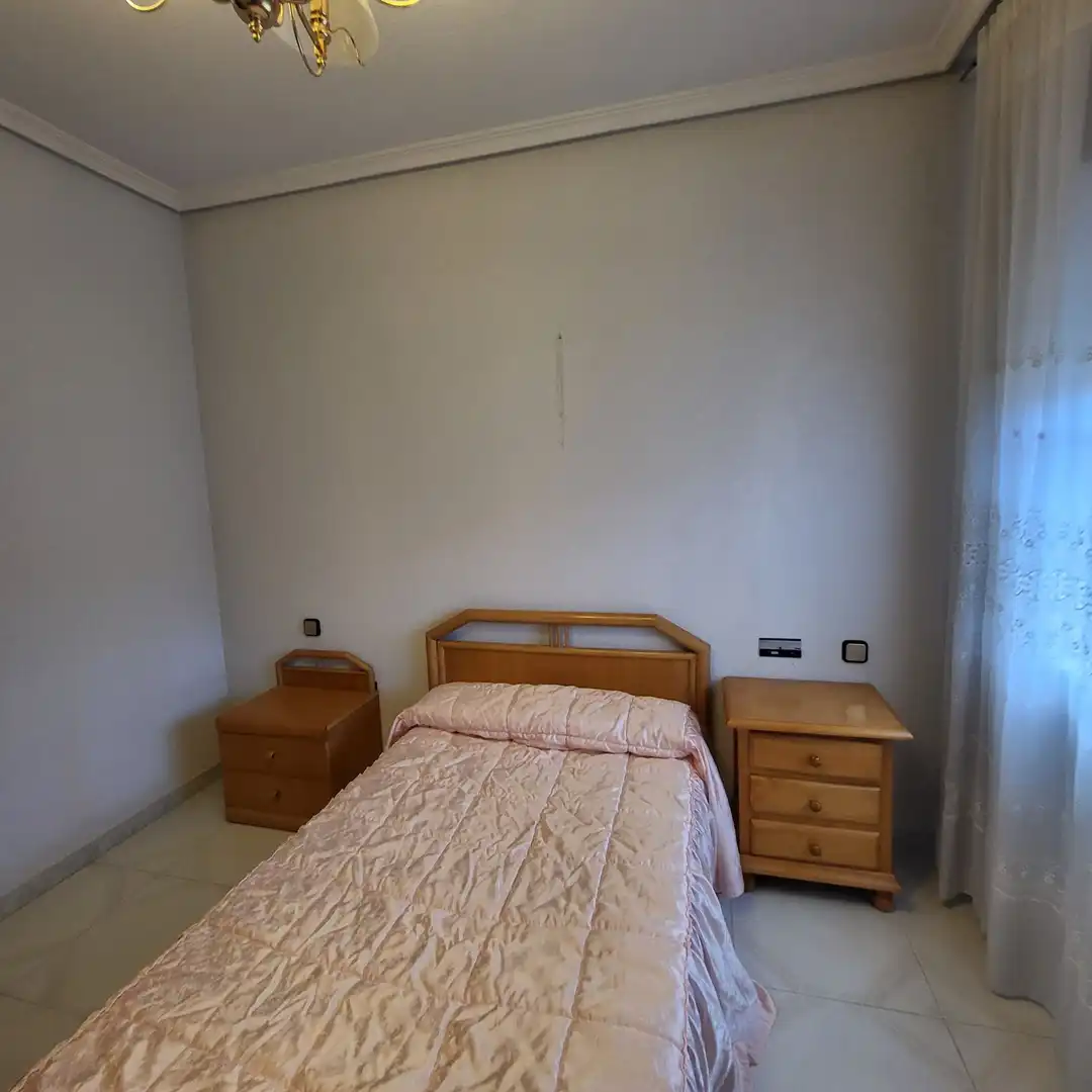 Dormitori de Casa o xalet en venda en Muñogalindo amb Calefacció i Traster
