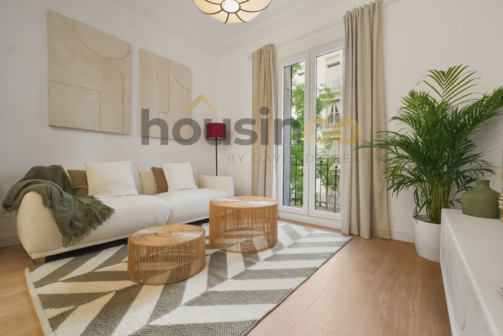 Living room of Flat for sale in  Madrid Capital  with Air Conditioner, Heating and Parquet flooring