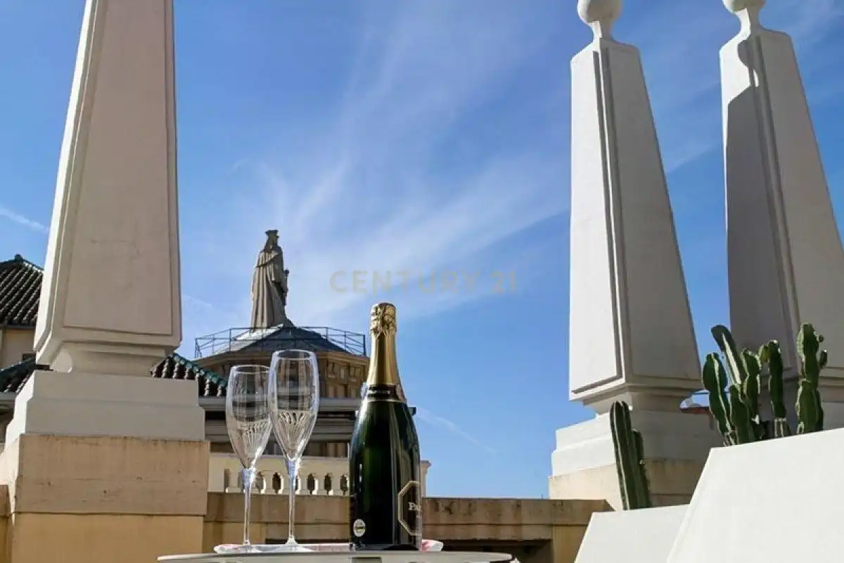 Terraza de Apartamento en venta en Granada con Aire acondicionado, Horno y Microondas