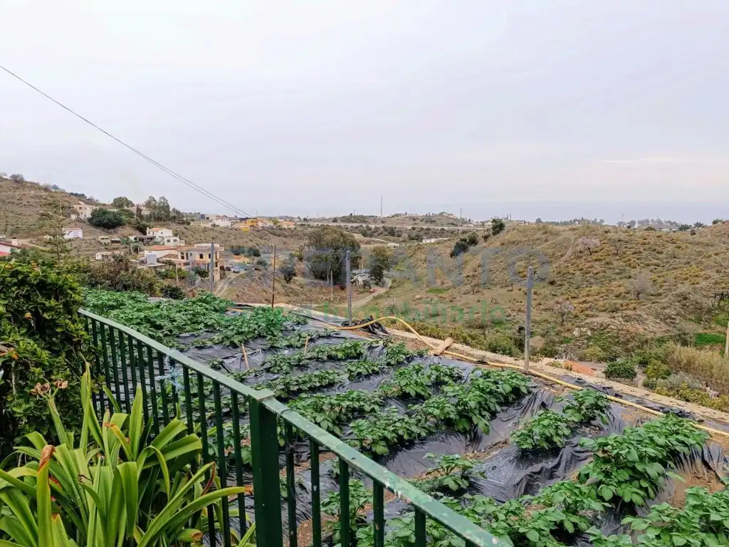 Finca rústica en venda en Vélez-Málaga amb Aire condicionat, Jardí privat i Traster