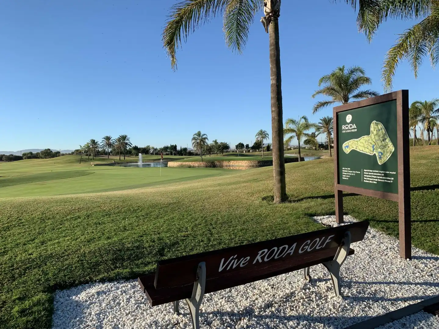 Bungalow con piscina in vendita a Roda, imagen 23