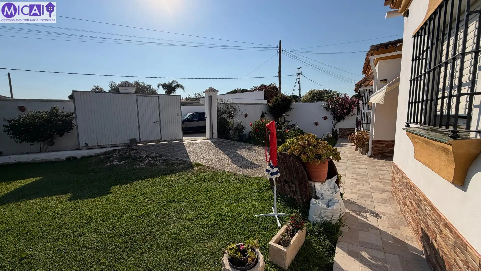 Jardí de Casa o xalet en venda en Chiclana de la Frontera amb Jardí privat, Traster i Piscina