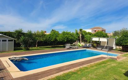 Swimming pool of House or chalet for sale in Mairena del Aljarafe  with Air Conditioner, Heating and Private garden