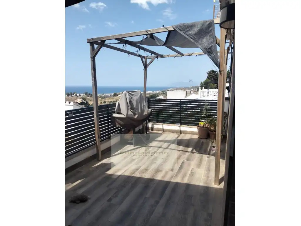 Terrassa de Casa o xalet de lloguer en Vélez-Málaga amb Aire condicionat i Terrassa
