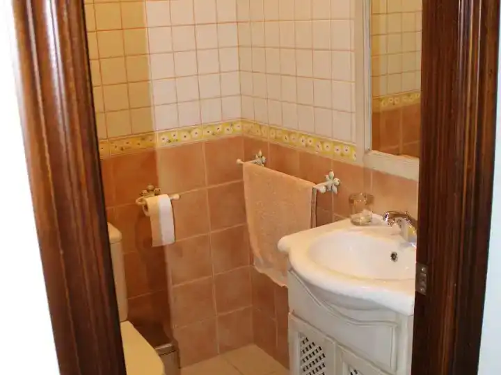 Bany de Casa adosada en venda en Trebujena amb Aire condicionat i Balcó