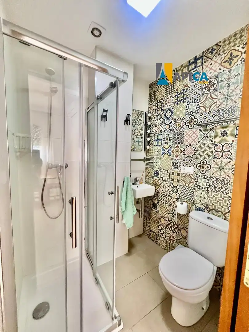 Bathroom of Flat for sale in Conil de la Frontera  with Air Conditioner and Terrace