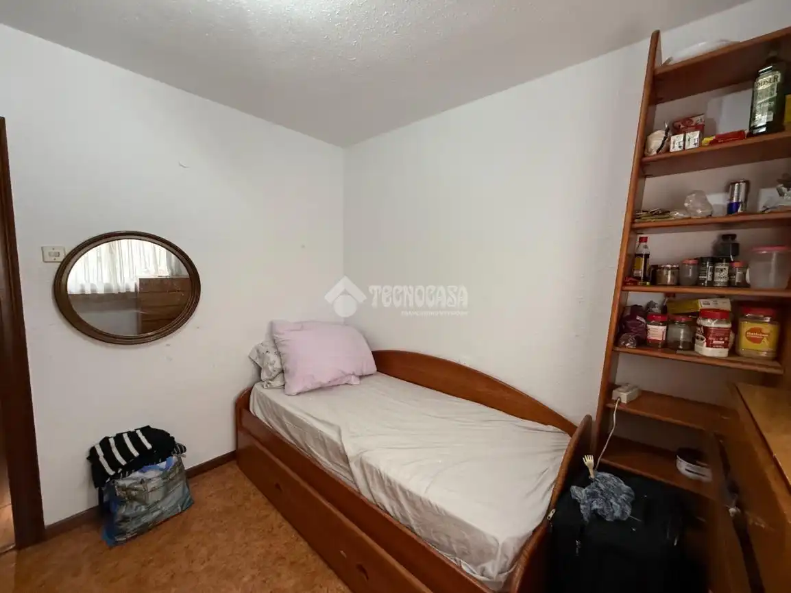 Habitación de Piso en venta en Gijón 