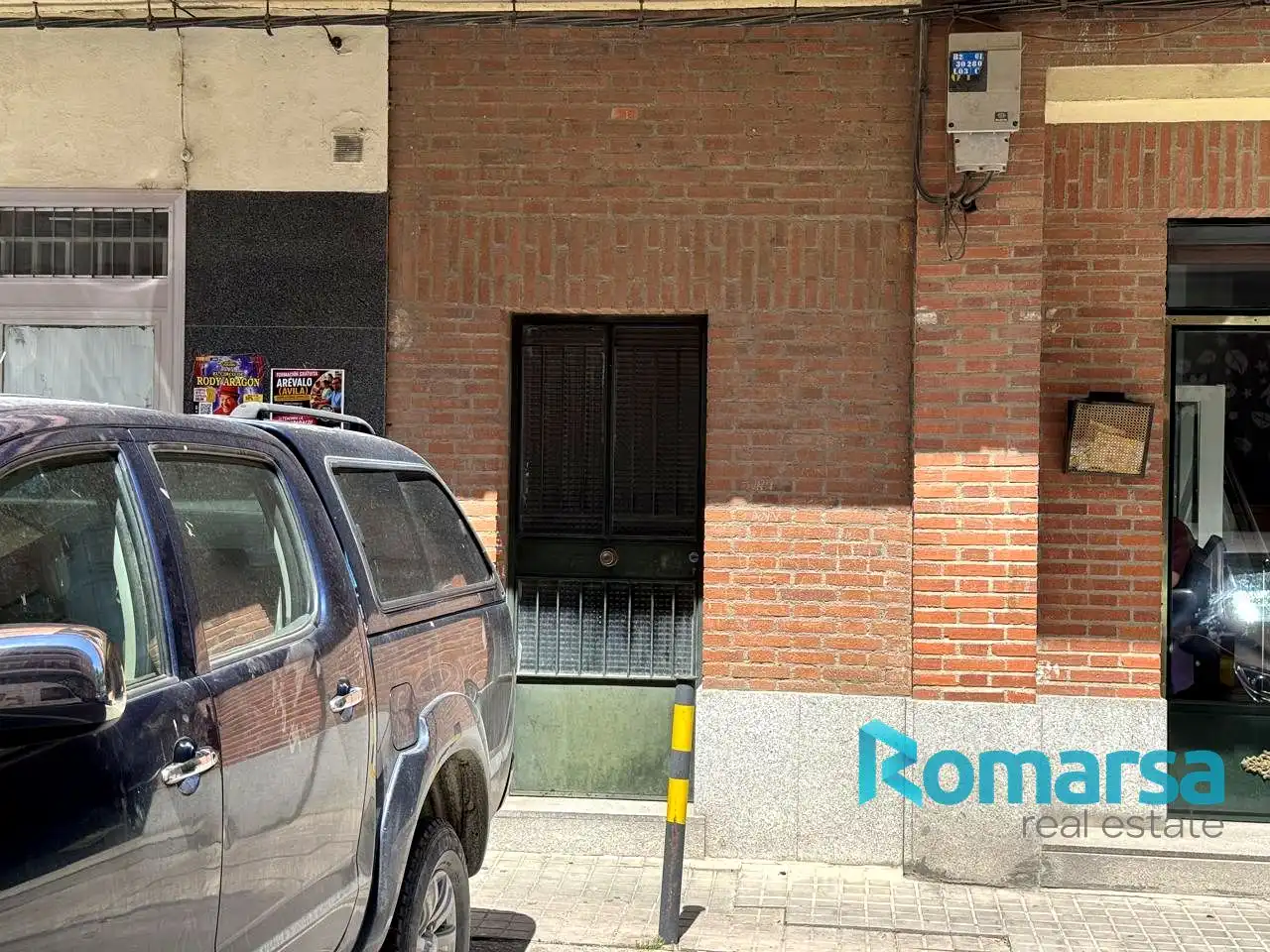 Exterior view of Garage for sale in Arévalo