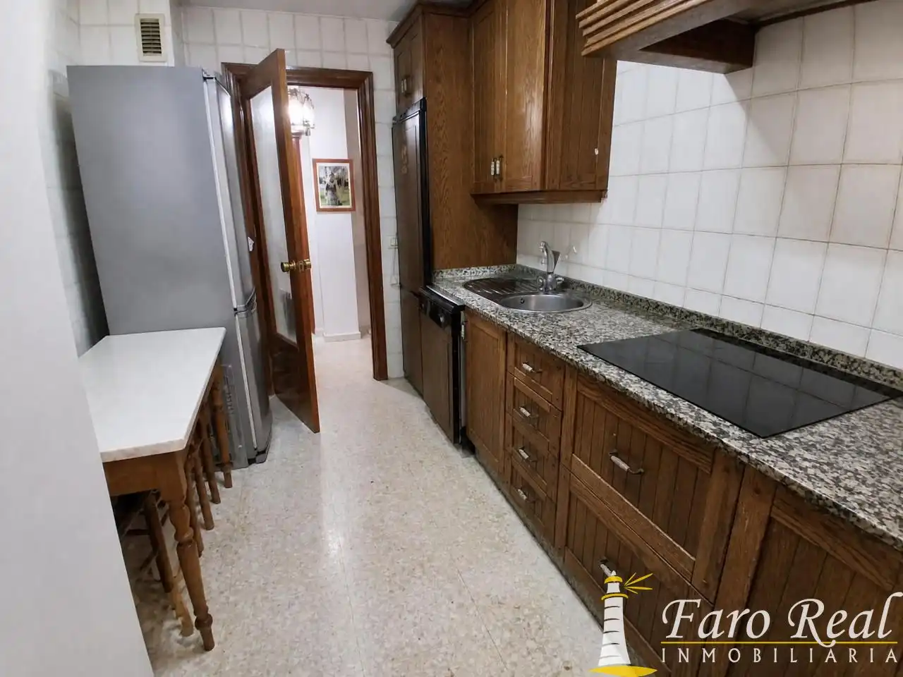 Kitchen of Ground floor for sale in Sanlúcar de Barrameda  with Storage room