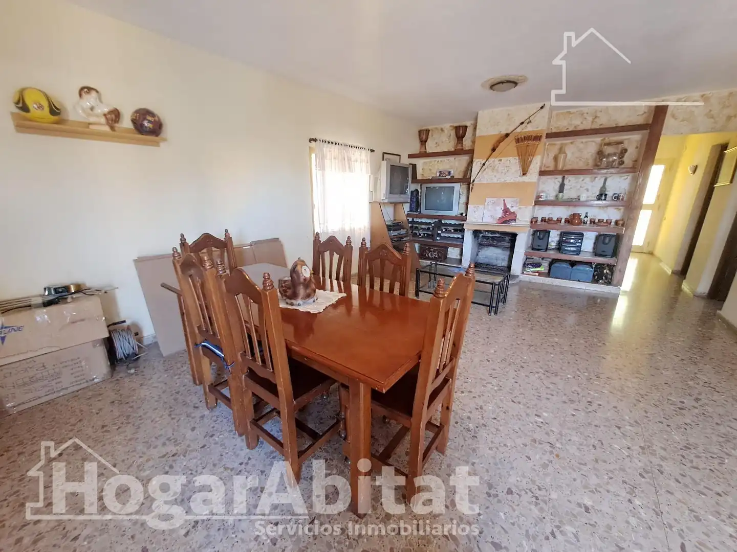 Sala d'estar de Casa o xalet en venda en L'Alcora amb Calefacció, Jardí privat i Terrassa