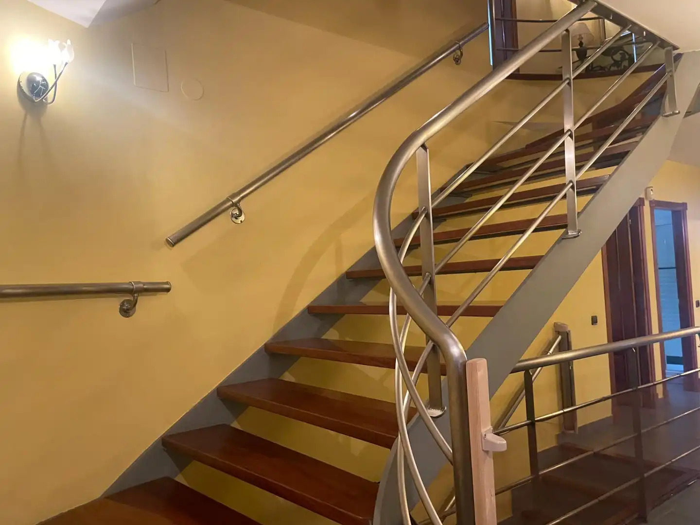 Casa o chalet en venta en La Lastrilla  con Jardín privado, Terraza y Trastero