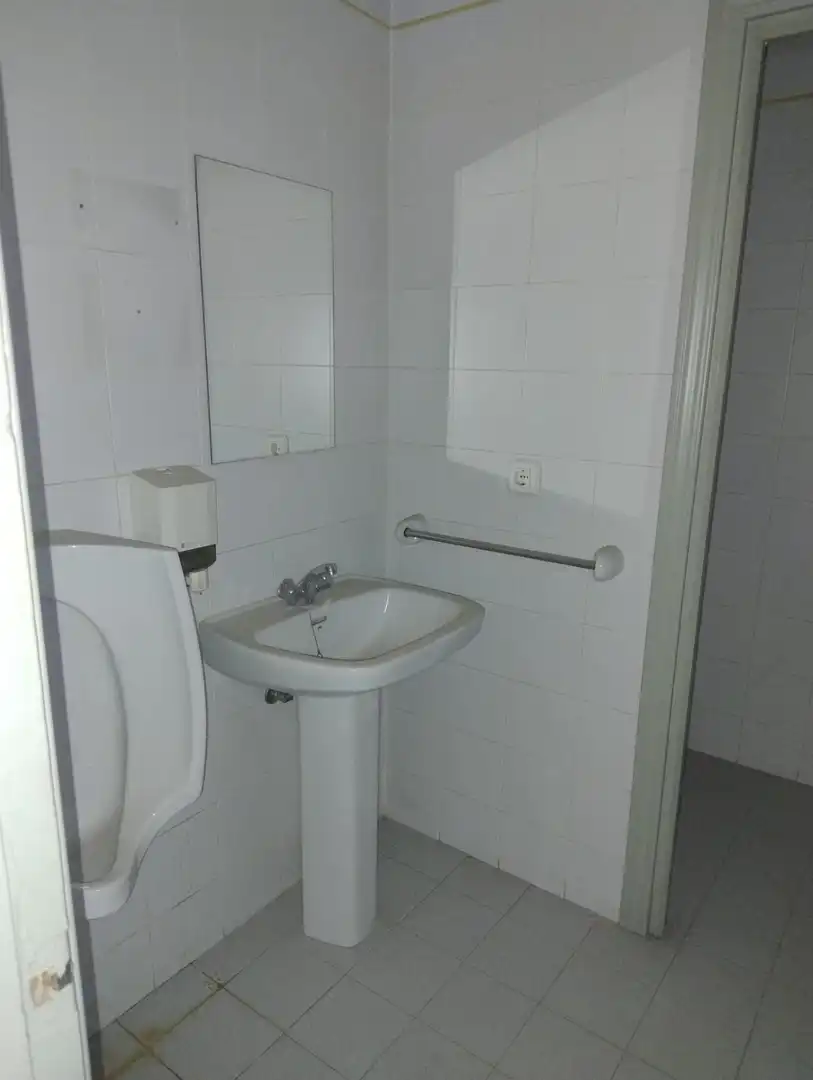 Office space for sale in Calle GERENAL REY, imagen 14