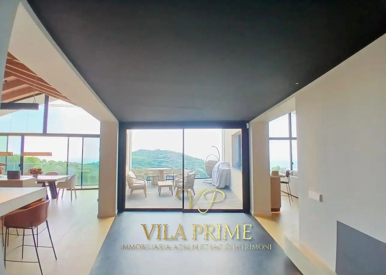 Houses for sale in Cabrils  with Air Conditioner, Heating and Private garden