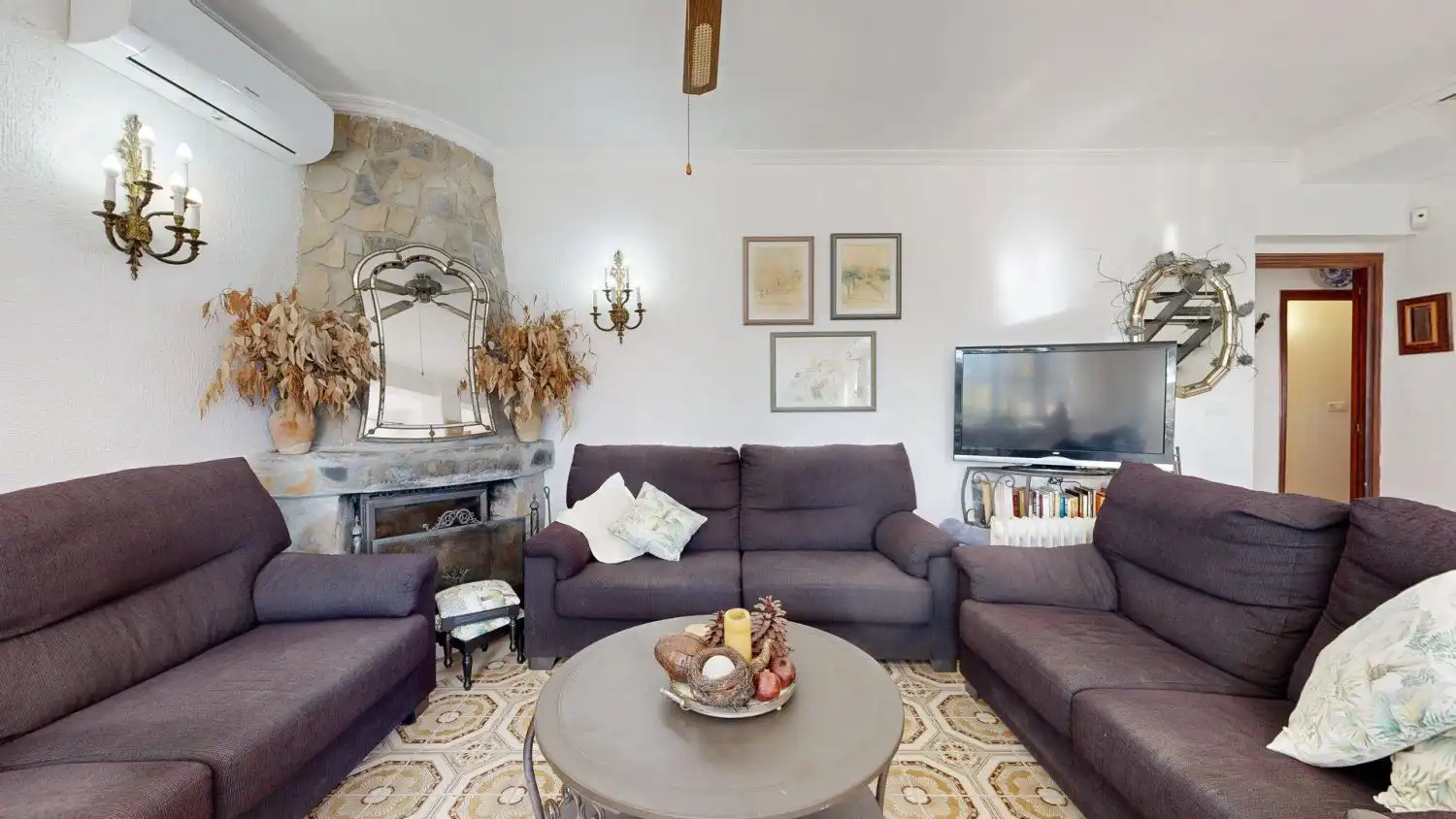 Living room of Houses for sale in El Campello  with Air Conditioner