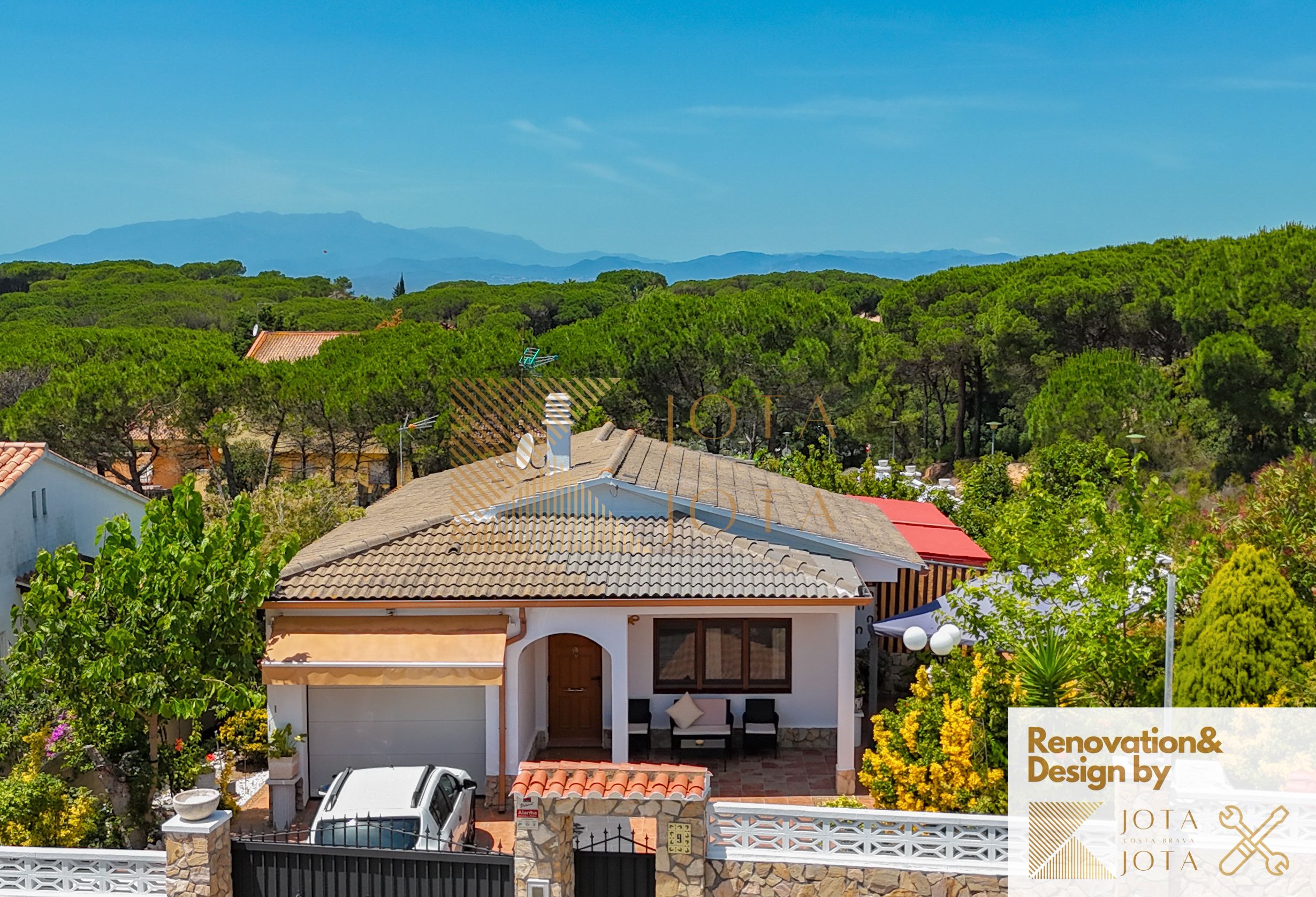 Exterior view of House or chalet for sale in Vidreres  with Air Conditioner, Heating and Private garden