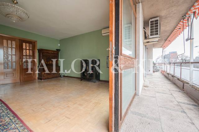 Piso en Venta en Calle de Triana en Nueva España