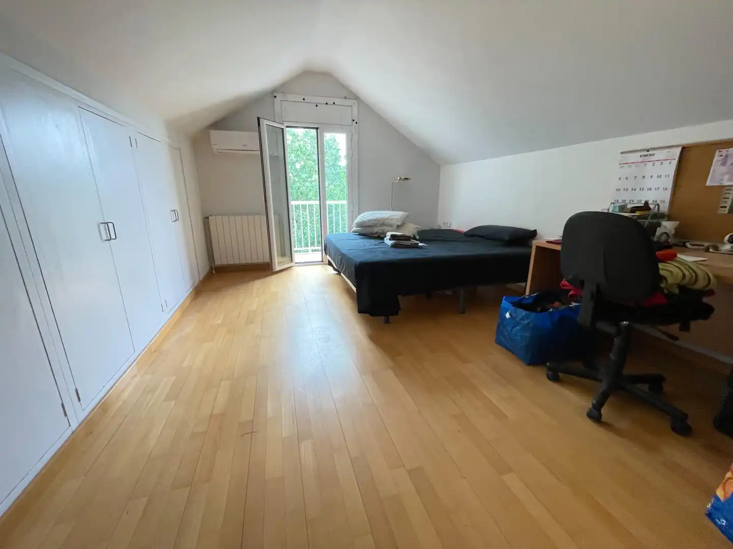 Habitación de Casa o chalet en venta en La Pobla de Claramunt con Calefacción, Jardín privado y Terraza