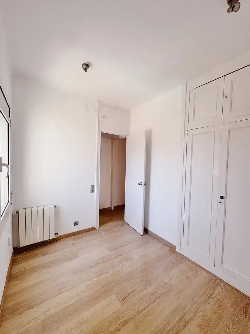 Dormitori de Àtic en venda en  Barcelona Capital amb Aire condicionat i Balcó