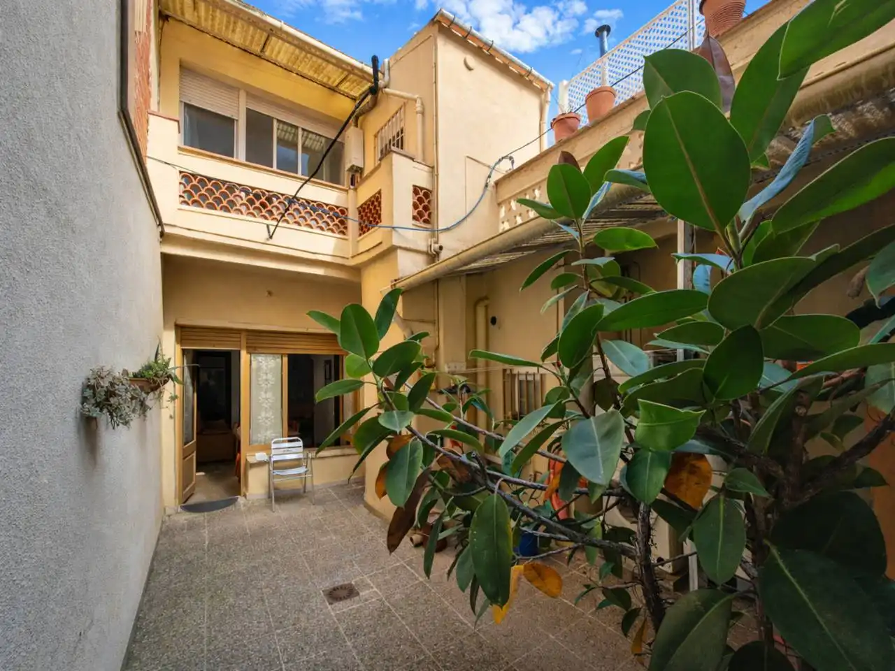 Exterior view of Houses for sale in Sabadell  with Heating, Private garden and Terrace