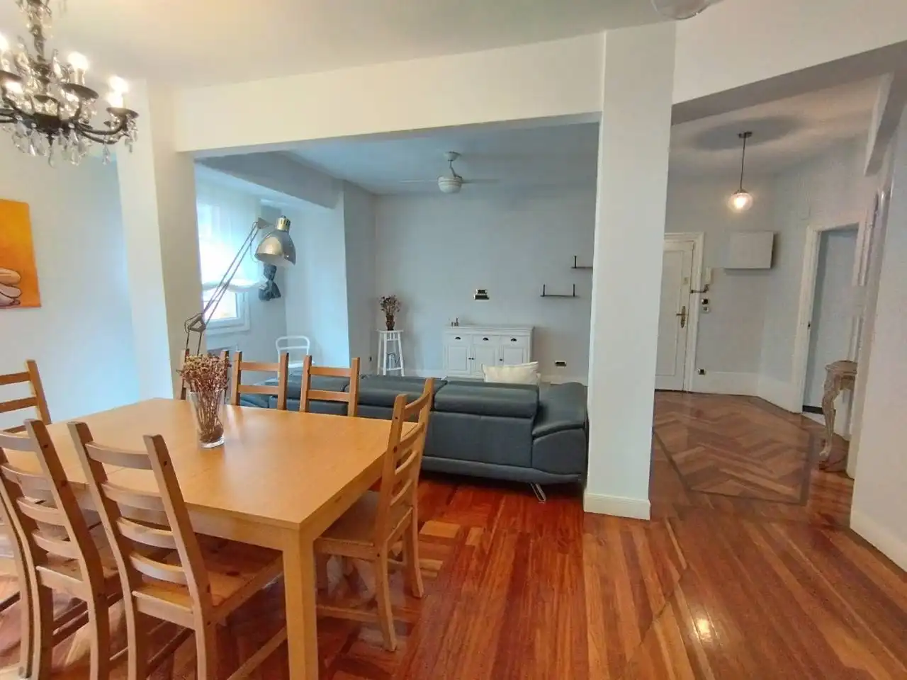 Esszimmer von Wohnung zur Miete in Bilbao  mit Heizung, Parkett und Möbliert
