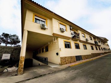 Piso en venta en Calle ÁGUILAS
