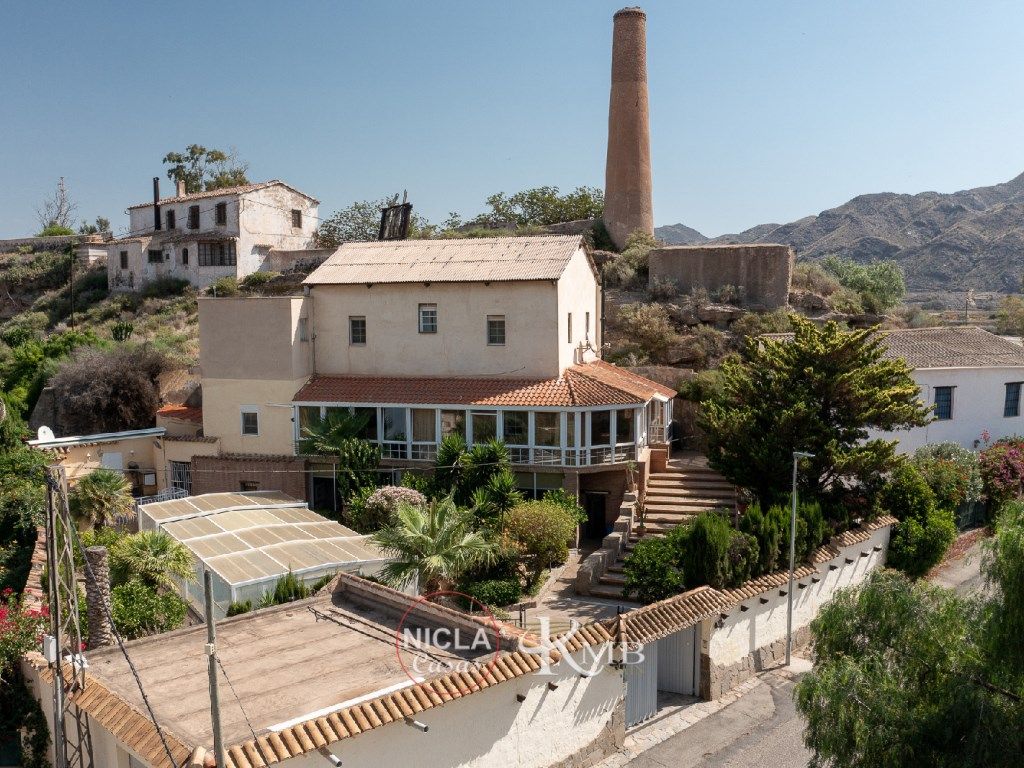 Exterior view of House or chalet for sale in Cuevas del Almanzora  with Air Conditioner, Private garden and Terrace