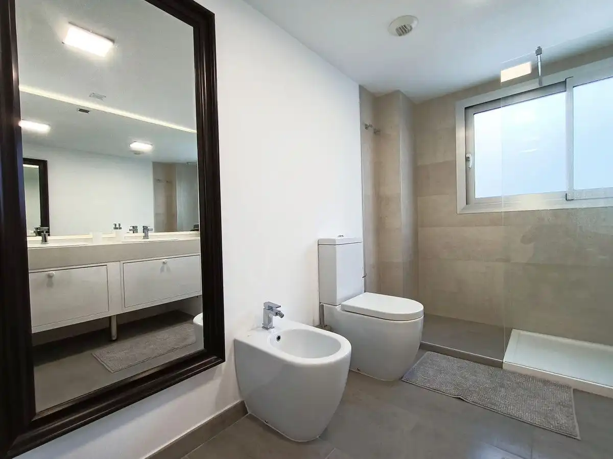 Bathroom of Flat for sale in Estepona  with Air Conditioner, Terrace and Storage room