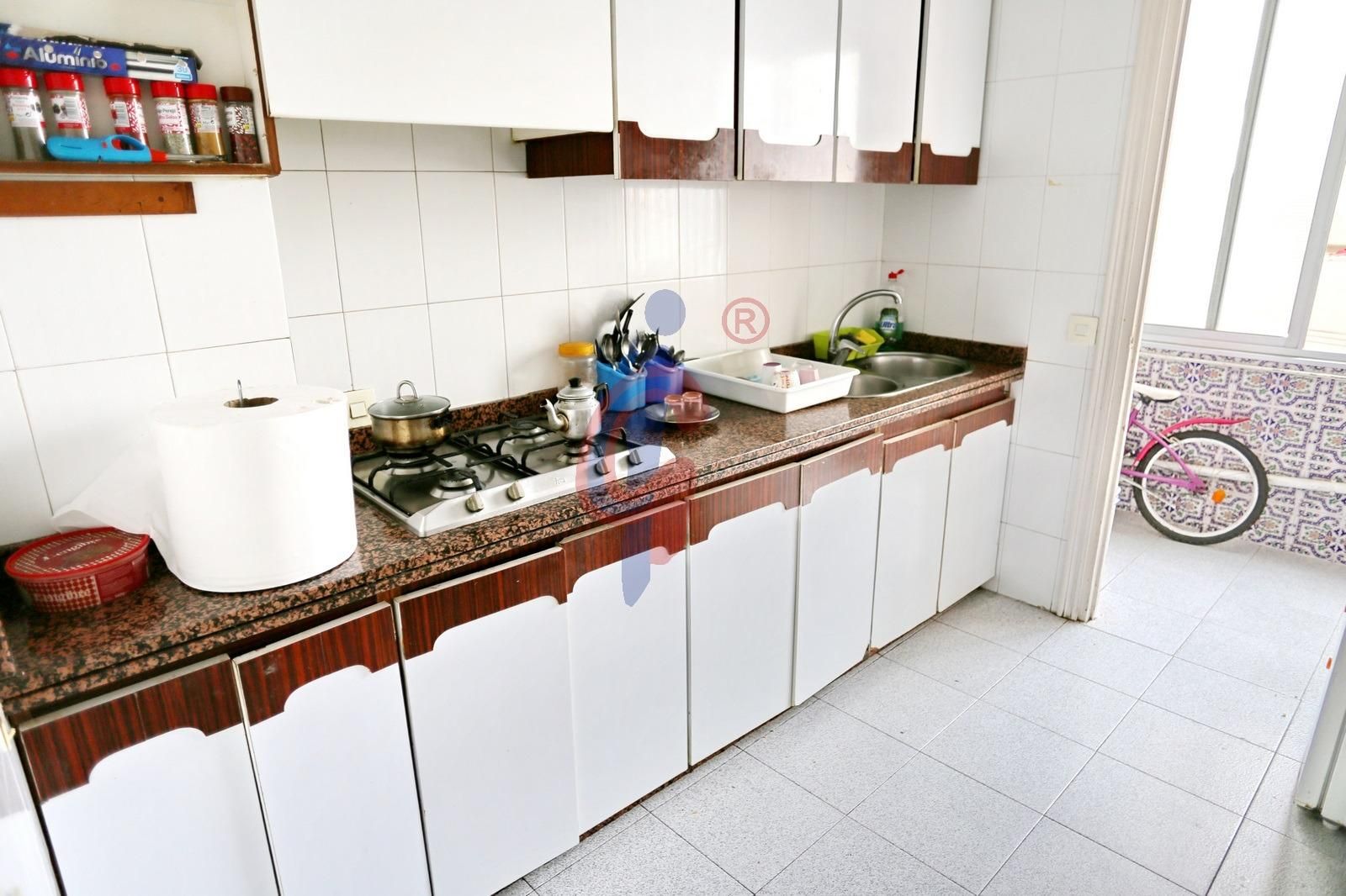 Cuina de Apartament en venda en Guardamar del Segura amb Terrassa