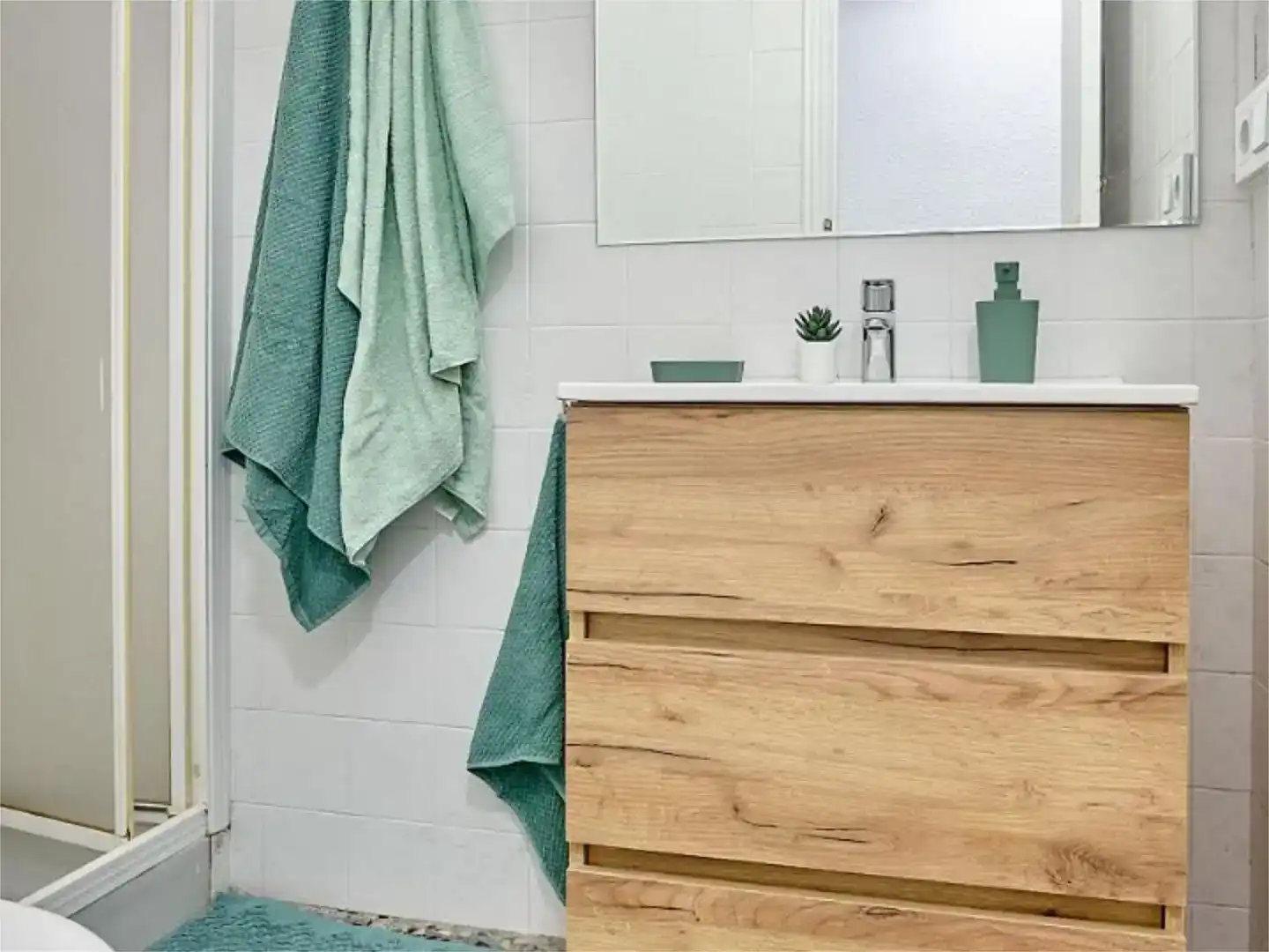 Bathroom of Flat for share in Casco Urbano