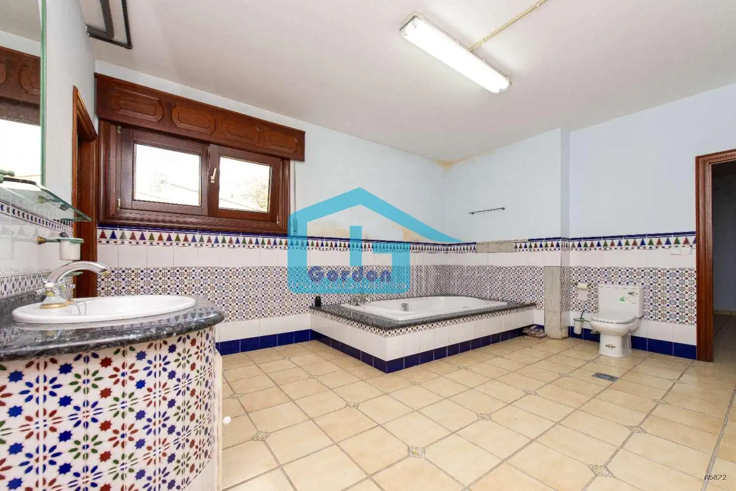 Bany de Casa o xalet en venda en Meaño amb Calefacció, Parquet i Terrassa