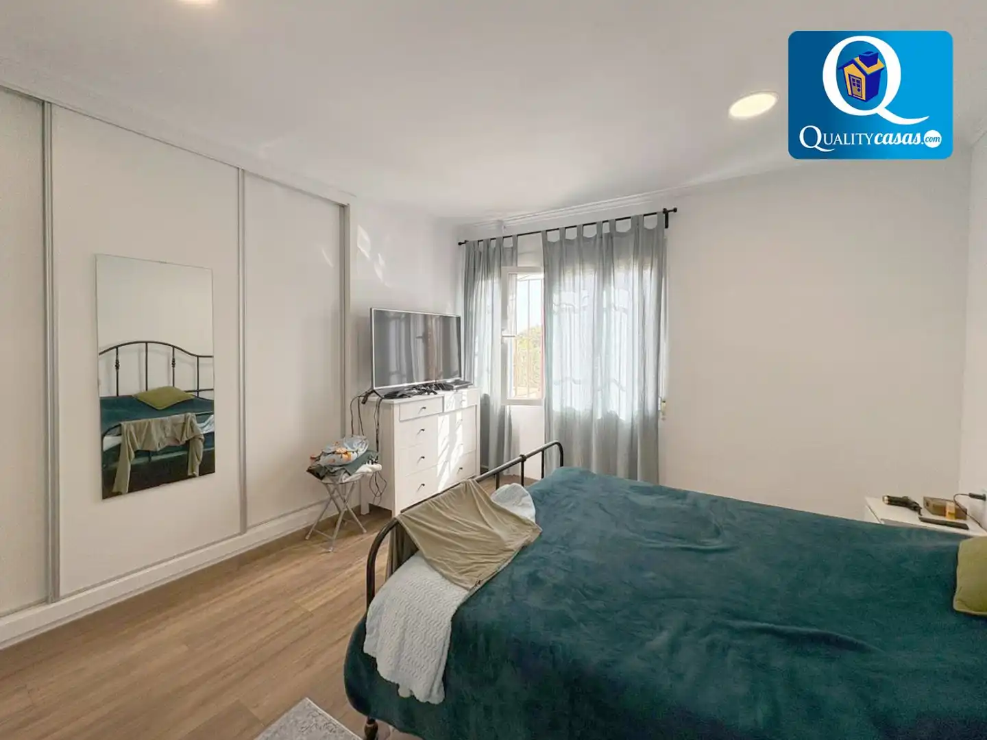 Habitación de Casa o chalet en venta en El Campello con Terraza y Trastero