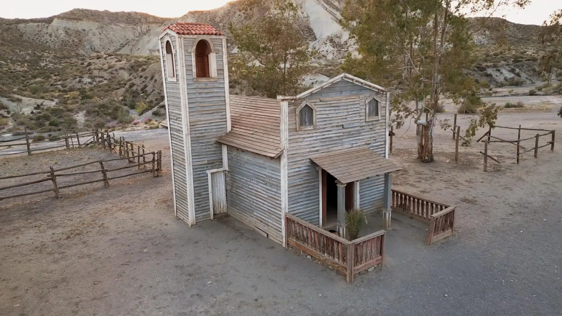 Außenansicht von Gebäude zum Verkauf in Tabernas