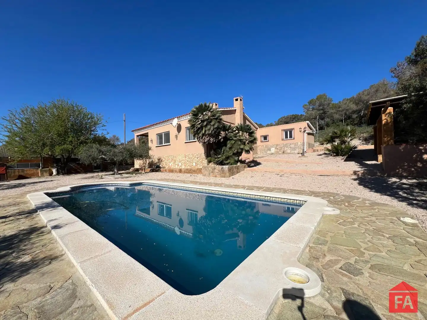 Vista exterior de Casa o xalet en venda en El Montmell amb Aire condicionat, Calefacció i Terrassa