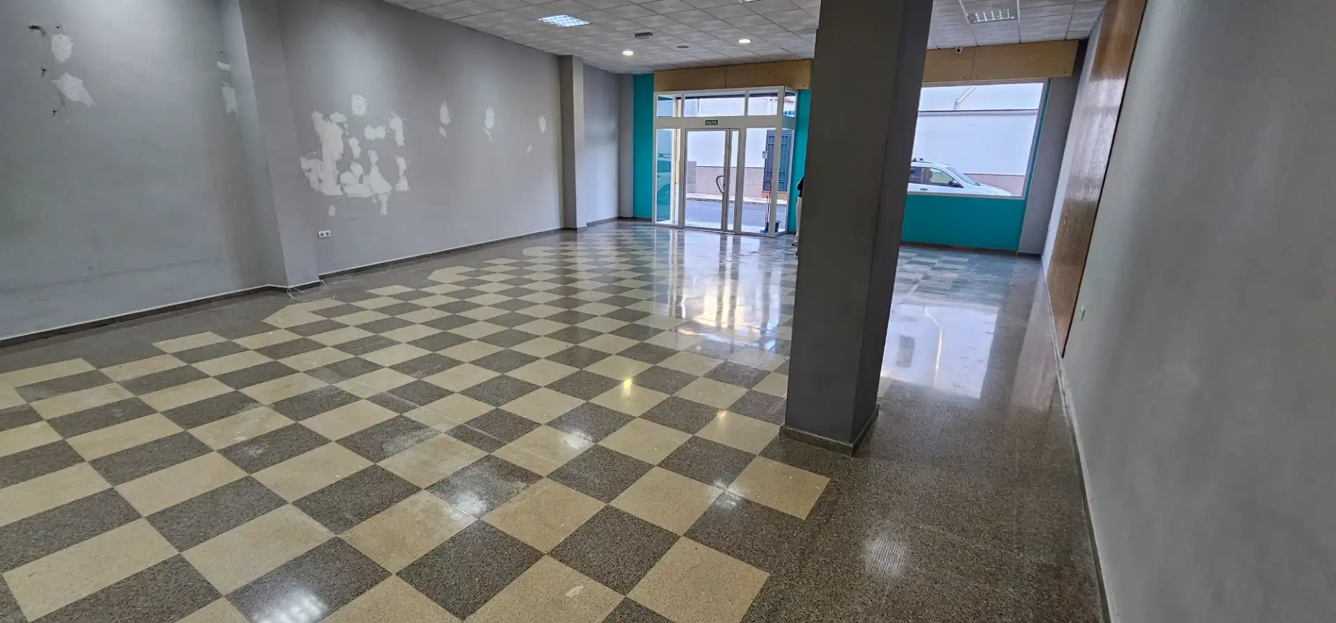 Commercial properties for rent in Maracena