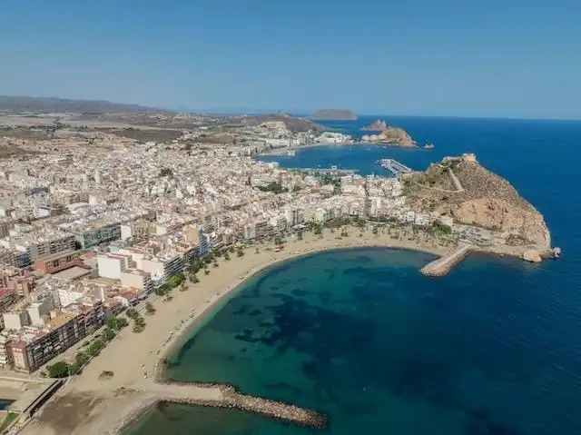 Appartamento con terrazza in vendita a Casco Antiguo, imagen 14