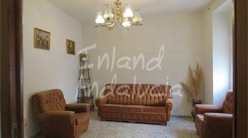Foto 5 de Casa adosada en venta en Alcaudete, Jaén