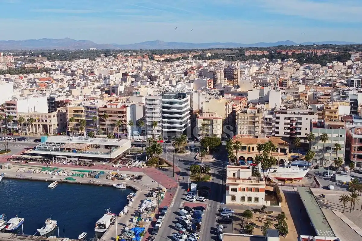 Vista exterior de Apartamento en venta en Santa Pola con Aire acondicionado, Calefacción y Terraza