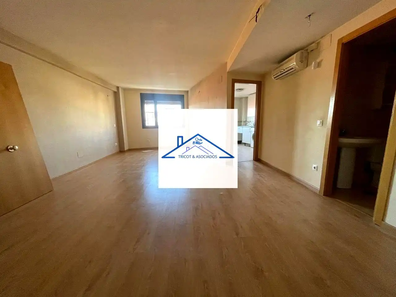 Exterior view of Flat for sale in Bargas  with Heating