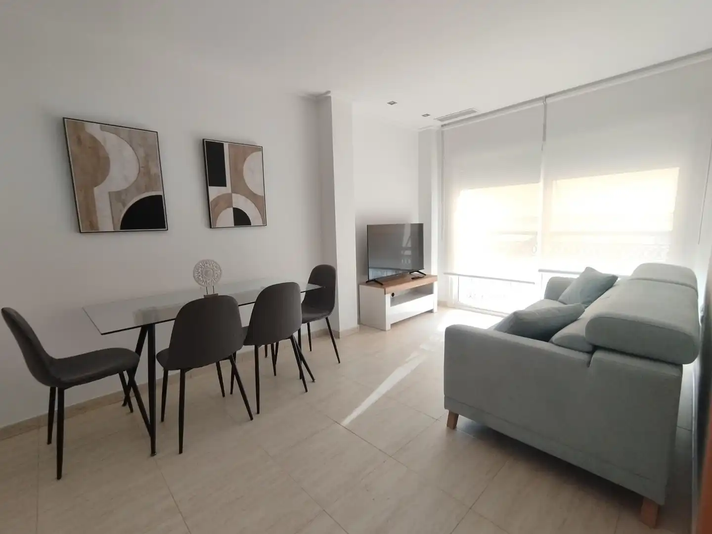 Wohnzimmer von Dachboden zur Miete in Elche / Elx mit Klimaanlage und Heizung