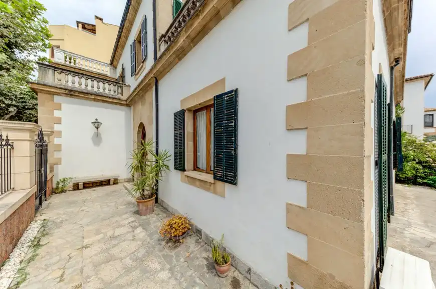 Vista exterior de Casa adosada en venta en Pollença con Aire acondicionado, Calefacción y Jardín privado