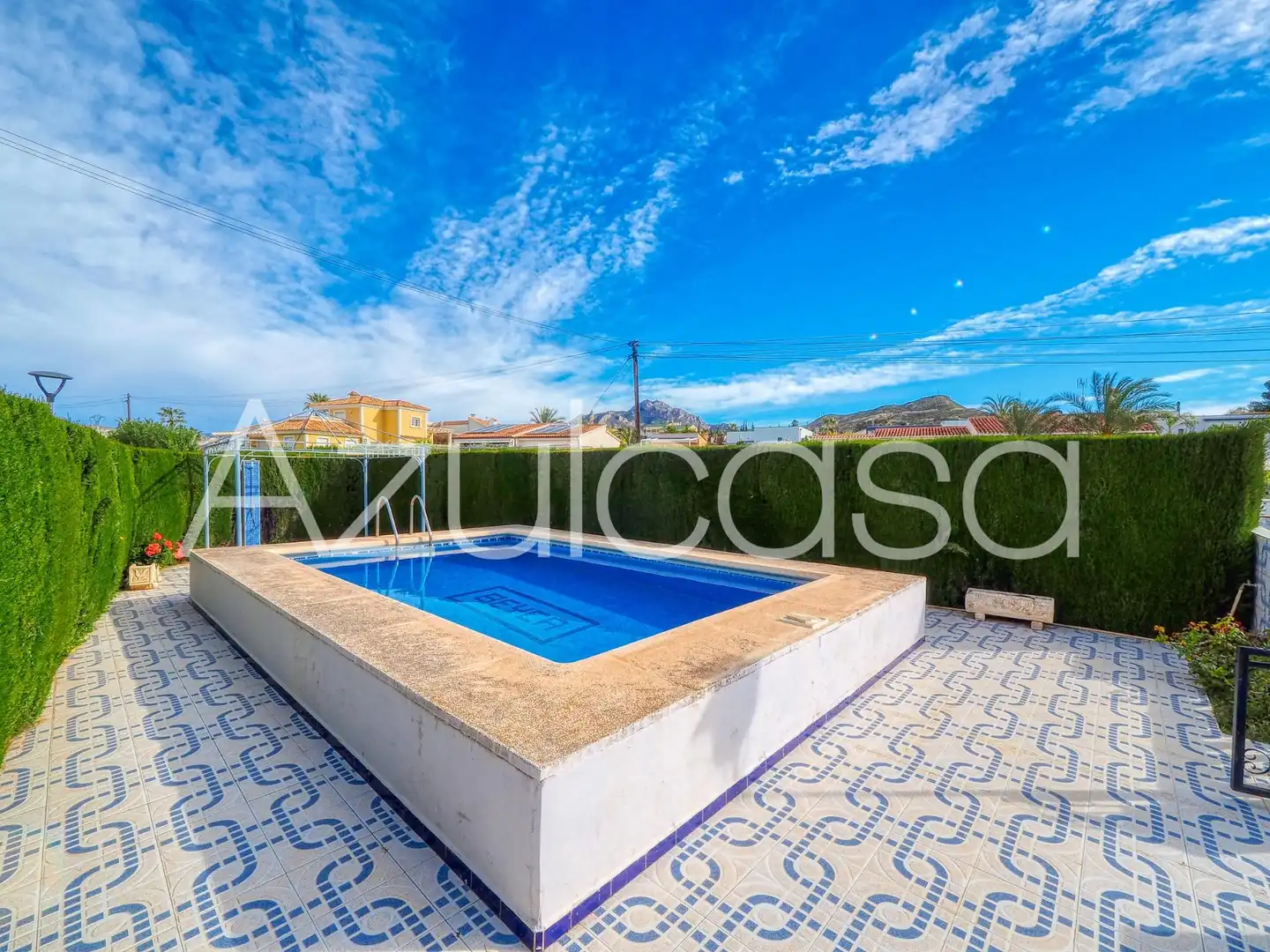 Piscina de Casa o xalet en venda en Busot amb Aire condicionat, Traster i Piscina