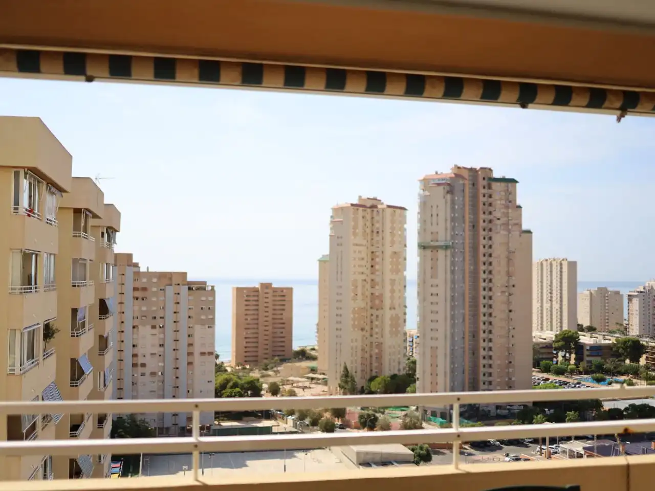 Bedroom of Flat for sale in Playa Muchavista
