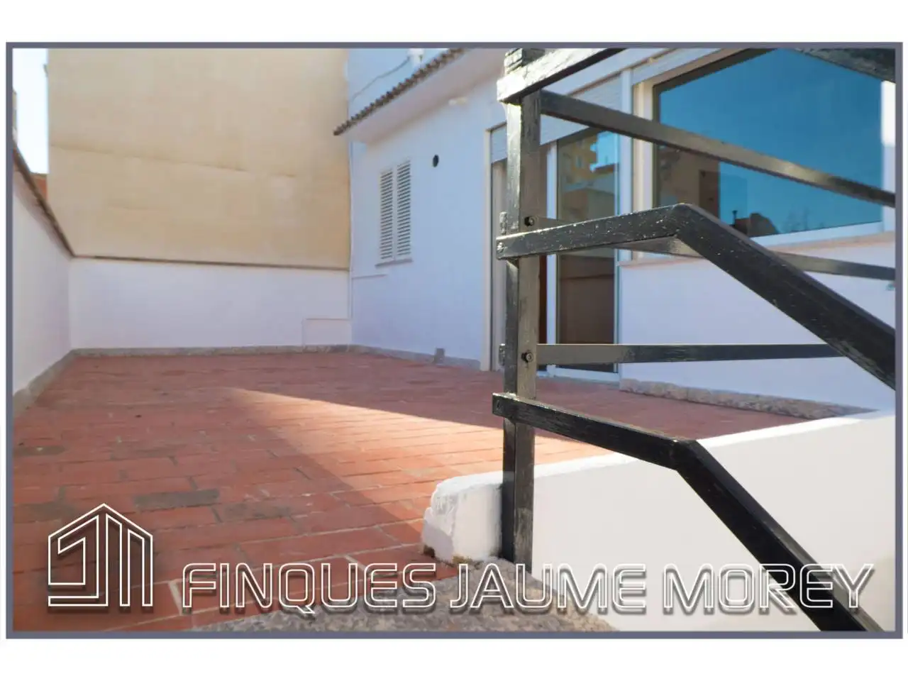 Balcony of Houses for sale in Inca