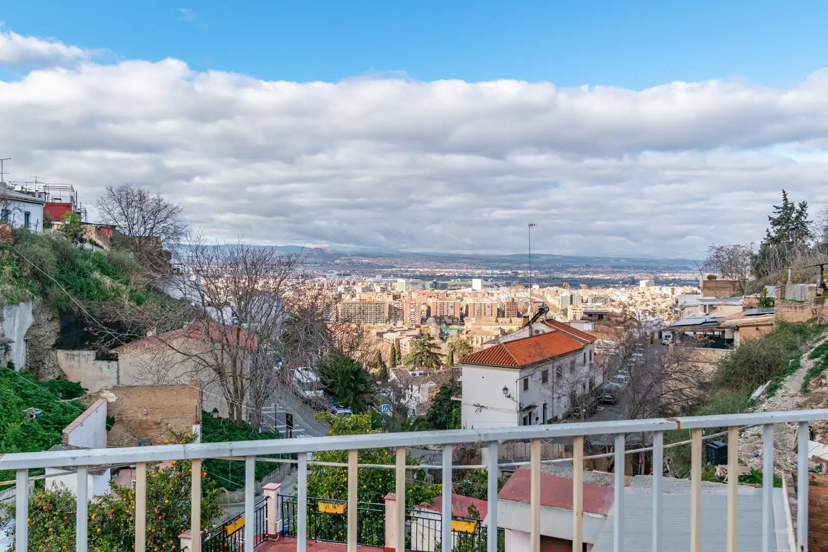 Vista exterior de Casa o chalet en venta en Granada con Jardín privado y Terraza